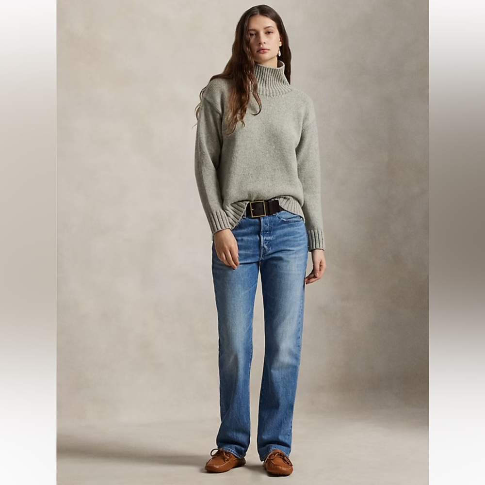 NWT Polo Ralph Lauren Women's Wool and Cashmere Turtleneck Sweater. M. $198